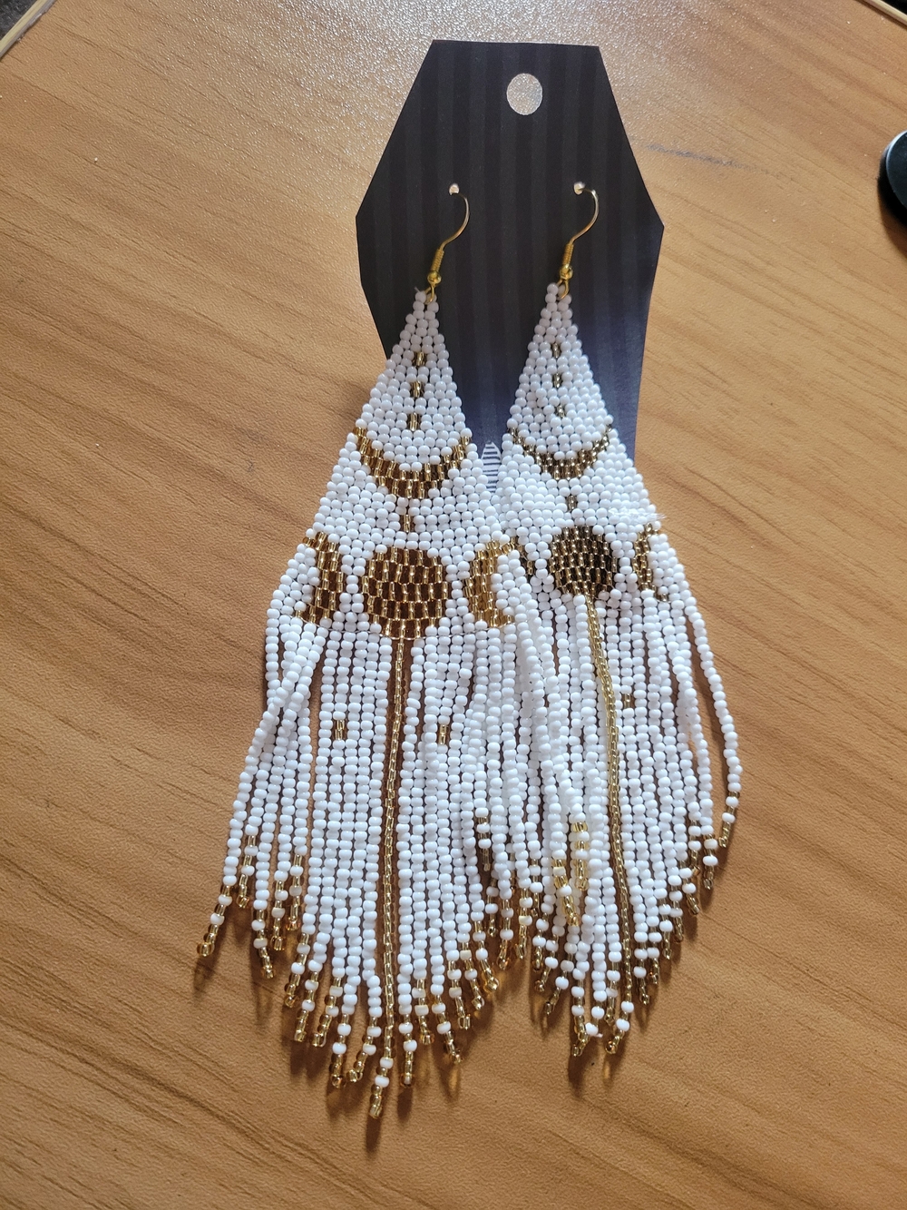 💐NEW💐White and Gold Beaded Goddess  Fringe Earrings - Brand: